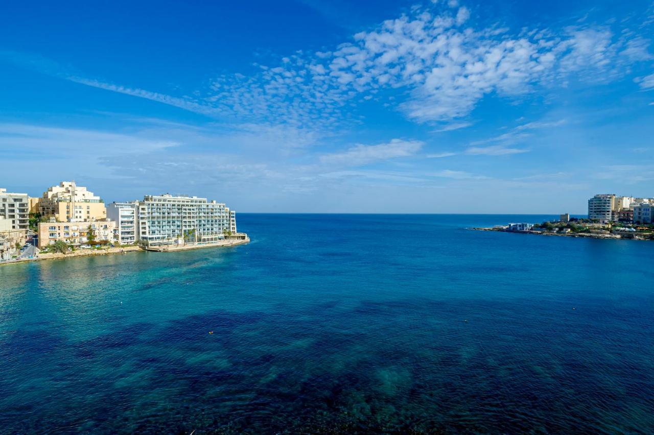 Spinola Bay Top Floor Seafront 3 Bedroom Apartment With Panoramic Sea Views - By Getawaysmalta Saint Julian's Bagian luar foto