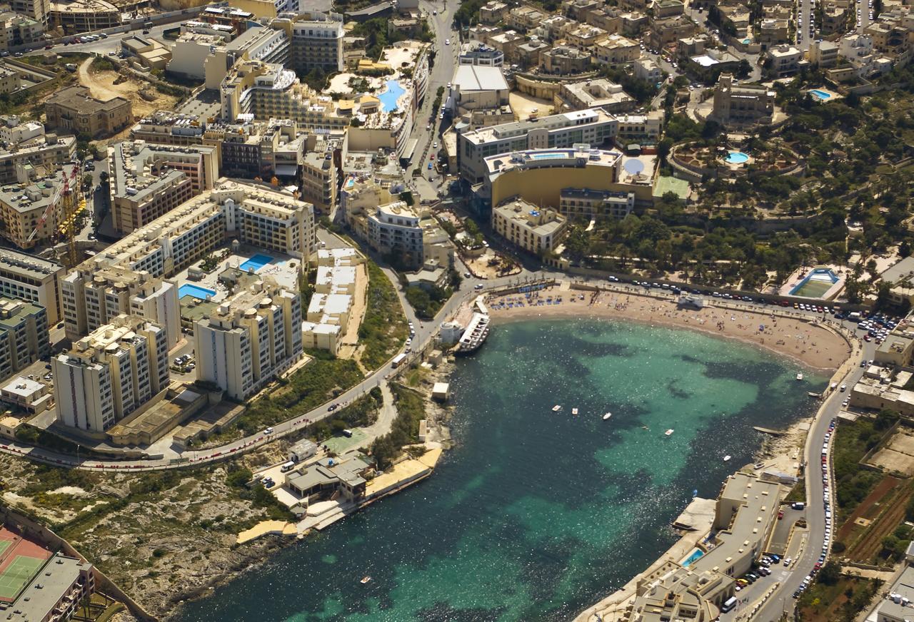Spinola Bay Top Floor Seafront 3 Bedroom Apartment With Panoramic Sea Views - By Getawaysmalta Saint Julian's Bagian luar foto