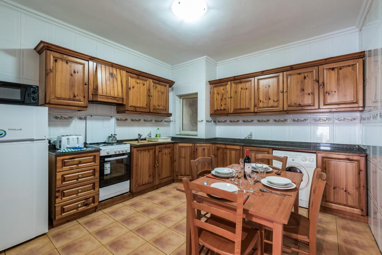 Spinola Bay Top Floor Seafront 3 Bedroom Apartment With Panoramic Sea Views - By Getawaysmalta Saint Julian's Bagian luar foto