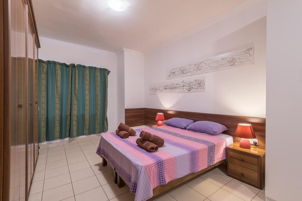 Spinola Bay Top Floor Seafront 3 Bedroom Apartment With Panoramic Sea Views - By Getawaysmalta Saint Julian's Bagian luar foto